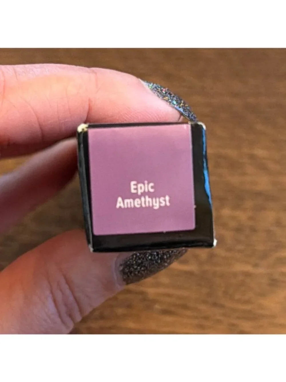 IT Cosmetics Epic Amethyst Superhero No Tug Shadow Stick With Box Full Size